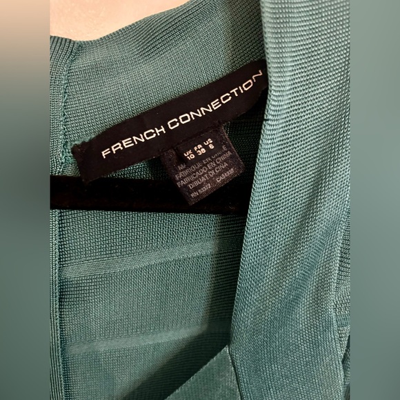 French Connection bandage dress. - Picture 3 of 3